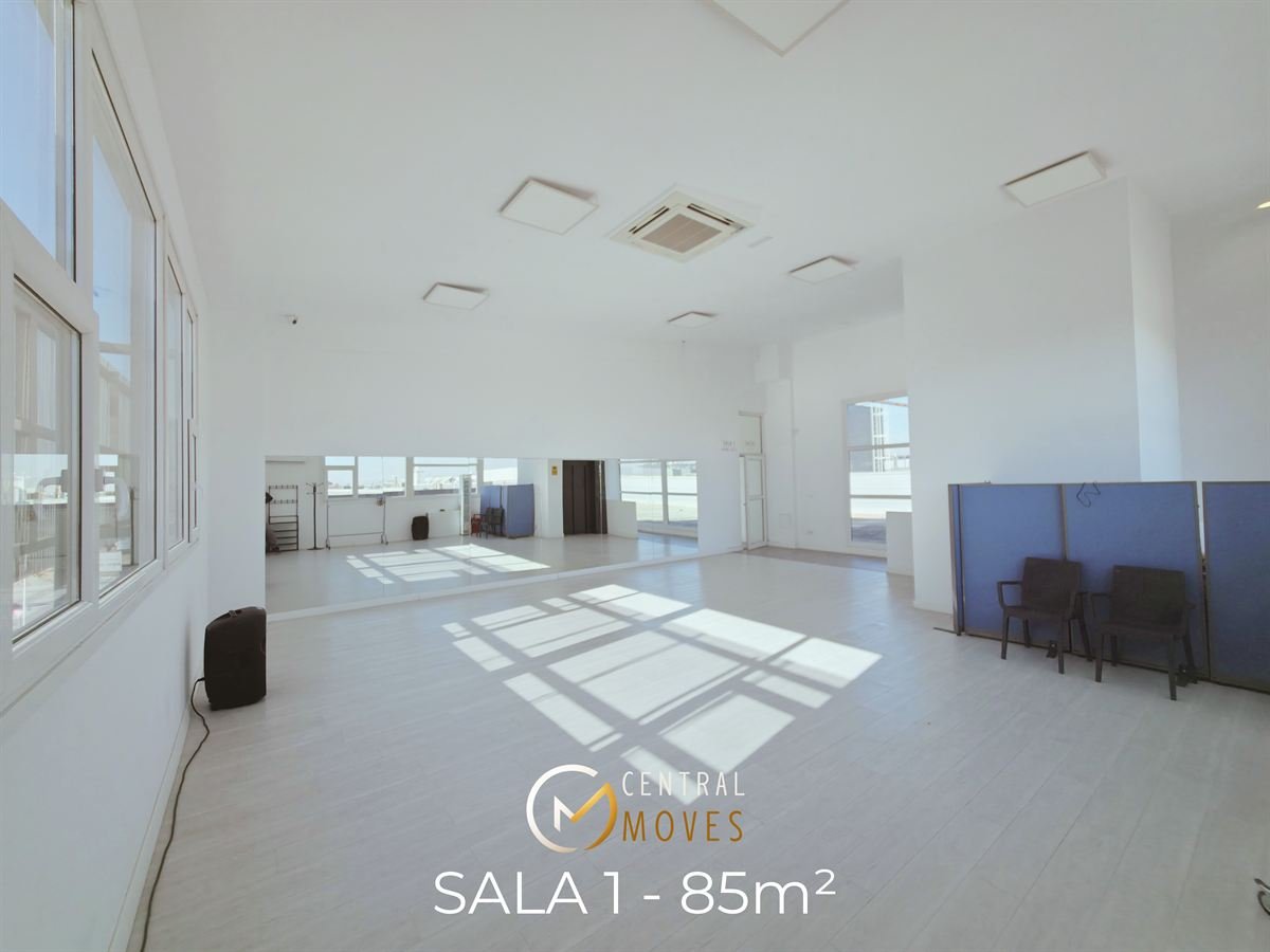 Sala 1 Central Moves